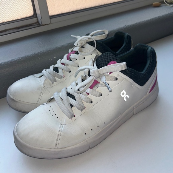 SIZE 10.5 | On Cloud The Roger - Picture 1 of 7